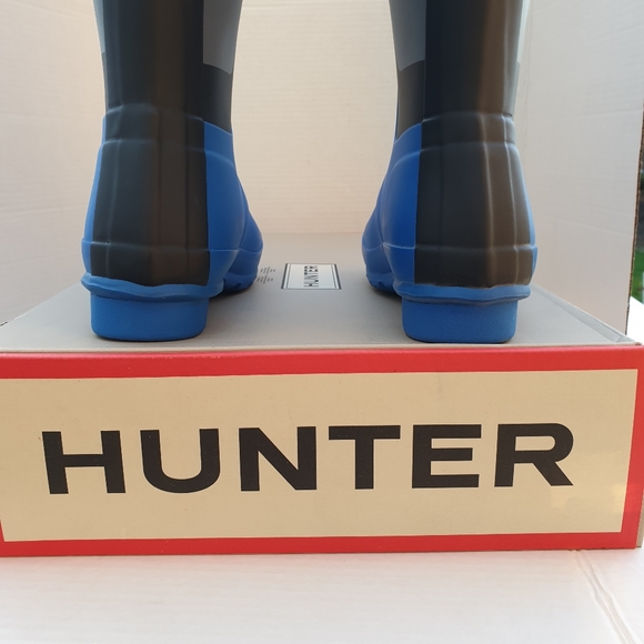 Hunter Wm's Original Tall Wellington Shadow Print Rainboots Grey, Bucket Blue  7 - Picture 11 of 16